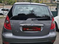 Usata Mercedes A160 Executive 95 CV (69 kW) 2011 Grigio Monovolume