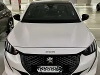 Usata Peugeot 208 GT 102 CV (75 kW) 2022 Utilitaria