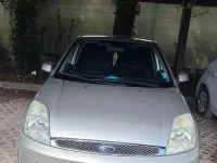 Usata Ford Fiesta 68 CV (50 kW) 2005 Grigio Utilitaria