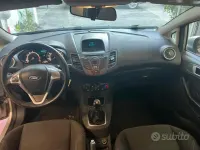 Usata Ford Focus Titanium 115 CV (84 kW) 2011 Grigio Berlina
