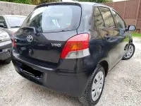 Usata Toyota Yaris 69 CV (50 kW) 2010 Nero Utilitaria
