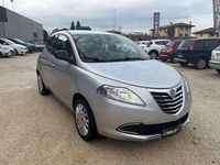 Usata Lancia Ypsilon Silver 69 CV (50 kW) 2012 Argento Utilitaria