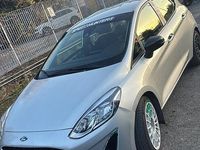 Gebraucht Ford Fiesta 86 PS (63 kW) 2018 Grau Kleinwagen