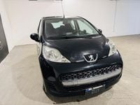 Usata Peugeot 107 Active 68 CV (50 kW) 2013 Nero Utilitaria