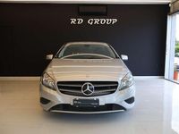 Usata Mercedes A180 109 CV (80 kW) 2015 Argento Berlina