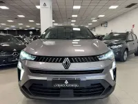 Usata Renault Captur Techno 101 CV (74 kW) 2025 Grigio SUV