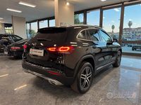 Usata Mercedes GLA180 116 CV (85 kW) 2022 Nero SUV