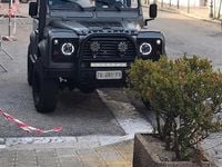 Usado Land Rover Defender 86 CV (63 kW) 1998 Negro Descapotable