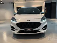 Usata Ford Kuga ST-Line 120 CV (88 kW) 2021 Bianco SUV