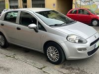 Usata Fiat Punto Lounge 69 CV (50 kW) 2016 Grigio Berlina