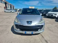 Usata Peugeot 207 73 CV (53 kW) 2009 Grigio Berlina