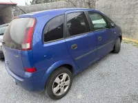 Usata Opel Meriva 101 CV (74 kW) 2005 Bluazzurro Monovolume