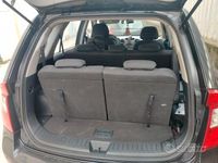 Usata Kia Carens 2009 Nero Monovolume