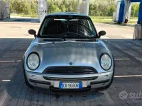 Usata Mini One D 75 CV (55 kW) 2005 Grigio Utilitaria