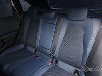 Usata Mercedes B180 116 CV (85 kW) 2019 Bianco Monovolume
