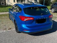 Usata Ford Focus 120 CV (88 kW) 2020 Blu Station wagon