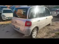 Usata Fiat Multipla 103 CV (75 kW) 2010 Grigio Monovolume