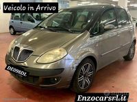 Usata Lancia Musa 101 CV (74 kW) 2006 Grigio Monovolume