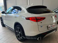 Usata Alfa Romeo Stelvio Executive 209 CV (153 kW) 2017 SUV