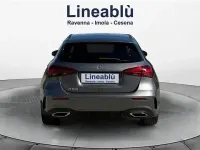 Usata Mercedes A180 AMG Line Premium 136 CV (100 kW) 2023 Grigio Berlina
