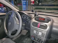 Usata Opel Corsa 69 CV (50 kW) 2005 Utilitaria