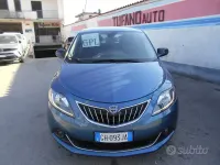 Usata Lancia Ypsilon Silver 69 CV (50 kW) 2021 Blu Utilitaria