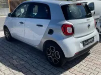 Usata Smart ForFour Passion 71 CV (52 kW) 2017 Bianco Utilitaria