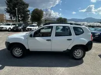Usata Dacia Duster Lauréate 101 CV (74 kW) 2014 Bianco SUV