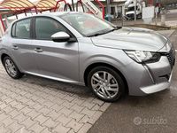 Usata Peugeot 208 Active 101 CV (74 kW) 2020 Grigio Utilitaria