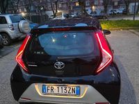 Usata Toyota Aygo X-clusiv 72 CV (52 kW) 2018 Nero Utilitaria