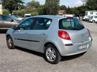Usata Renault Clio II 75 CV (55 kW) 2006 Grigio Berlina