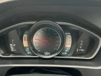 Usata Volvo V40 150 CV (110 kW) 2013 Grigio Berlina