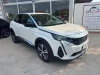 Usata Peugeot 3008 Allure 131 CV (96 kW) 2022 Bianco SUV