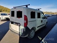 Usata Fiat Doblò 95 CV (69 kW) 2012 Bianco(met.) Monovolume