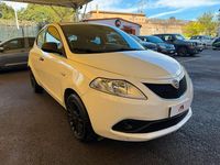 Usata Lancia Ypsilon Silver 69 CV (50 kW) 2021 Bianco Utilitaria
