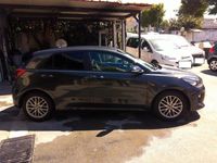 Usata Kia Rio 90 CV (66 kW) 2017 Grigio Berlina