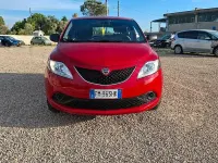 Usata Lancia Ypsilon 69 CV (50 kW) 2018 Rosso Utilitaria