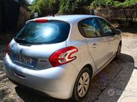 Usata Peugeot 208 82 CV (60 kW) 2012 Grigio Utilitaria