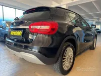 Usata Mercedes GLA180 Executive 109 CV (80 kW) 2017 Nero SUV