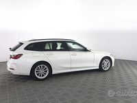 Begagnad BMW 318 Efficient Dynamics 150 HK (110 kW) 2023 Vit Kombi