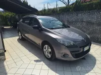 Usata Renault Mégane GrandTour 110 CV (80 kW) 2012 Grigio Station wagon