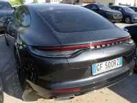 Usata Porsche Panamera 330 CV (242 kW) 2021 Nero Berlina