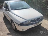 Usata Lancia Ypsilon 60 CV (44 kW) 1996 Bianco Utilitaria