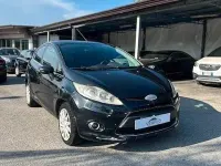 Usata Ford Fiesta 92 CV (67 kW) 2009 Nero Berlina