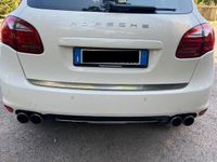 Usata Porsche Cayenne 245 CV (180 kW) 2011 Bianco SUV
