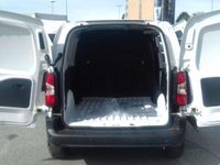 Usata Fiat e-Doblò 100 kW (136 CV) 2024 Bianco Monovolume