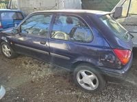 Usata Ford Fiesta 76 CV (55 kW) 1999 Blu Utilitaria