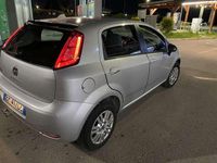 Usata Fiat Grande Punto 77 CV (56 kW) 2014 Utilitaria
