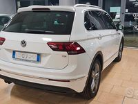 Usata VW Tiguan R-line BlueMotion 2017 Bianco SUV