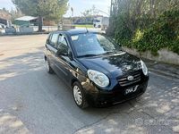 Usata Kia Picanto 62 CV (45 kW) 2011 Nero Utilitaria